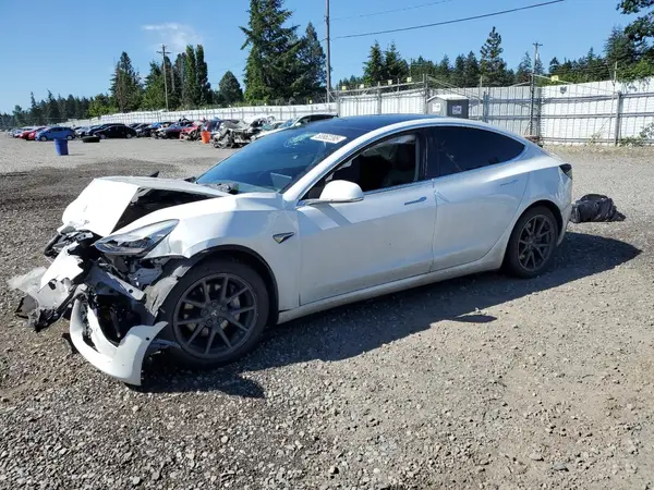 5YJ3E1EB0LF665520 2020 TESLA MODEL 3 - Image 1