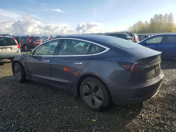 5YJ3E1EB0LF710679 2020 TESLA MODEL 3 - Image 2