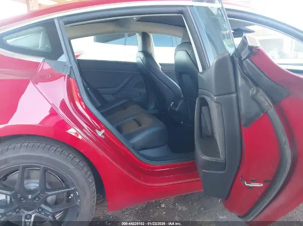 5YJ3E1EB0LF711167 2020 TESLA MODEL 3 - Image 8