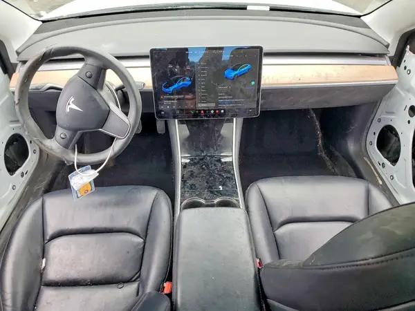 5YJ3E1EB0LF735436 2020 TESLA MODEL 3 - Image 8