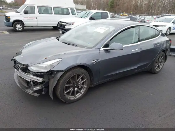 5YJ3E1EB0LF744234 2020 TESLA MODEL 3 - Image 2