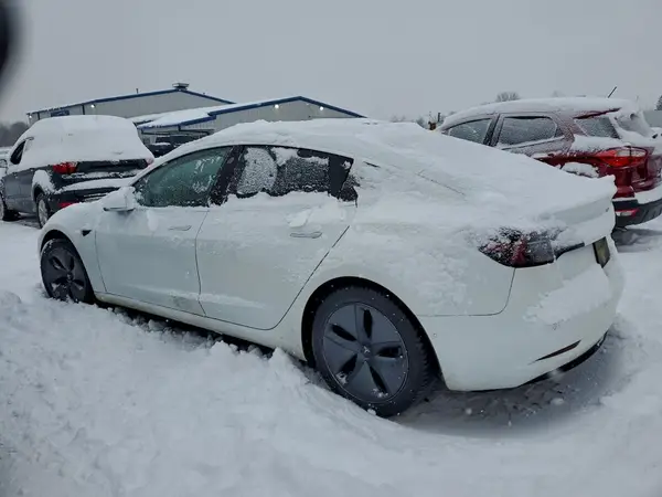 5YJ3E1EB0LF744427 2020 TESLA MODEL 3 - Image 2