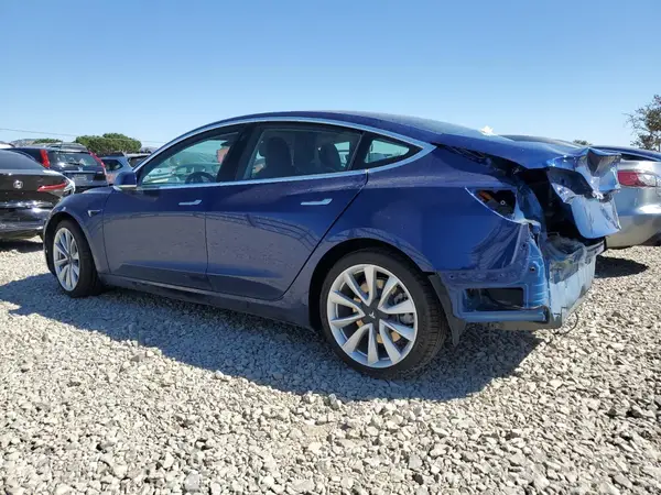 5YJ3E1EB0LF746744 2020 TESLA MODEL 3 - Image 2