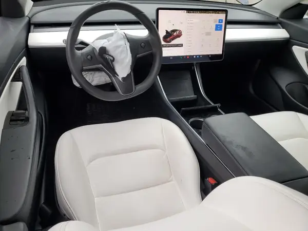 5YJ3E1EB0LF769702 2020 TESLA MODEL 3 - Image 8