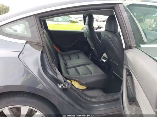 5YJ3E1EB0LF787438 2020 TESLA MODEL 3 - Image 8