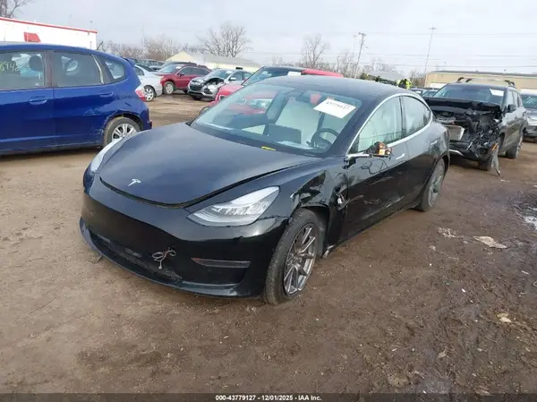 5YJ3E1EB0LF795667 2020 TESLA MODEL 3 - Image 2