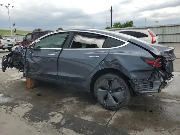 5YJ3E1EB0LF800785 2020 TESLA MODEL 3 - Image 2