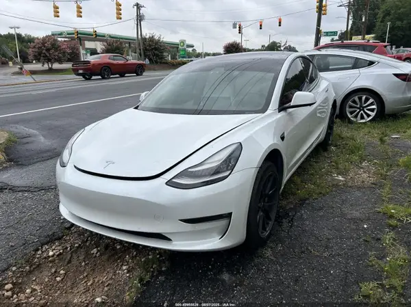 5YJ3E1EB0M855156 2021 TESLA MODEL 3 - Image 2