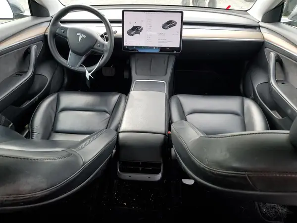 5YJ3E1EB0MF005883 2021 TESLA MODEL 3 - Image 8