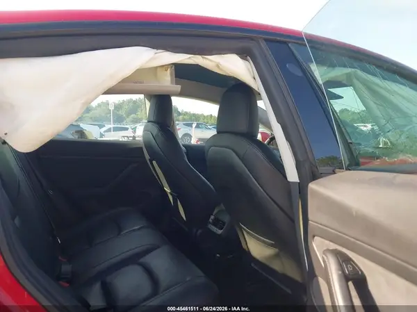 5YJ3E1EB0MF012915 2021 TESLA MODEL 3 - Image 8