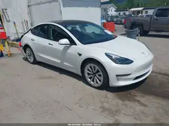 5YJ3E1EB0MF015393 2021 TESLA MODEL 3
