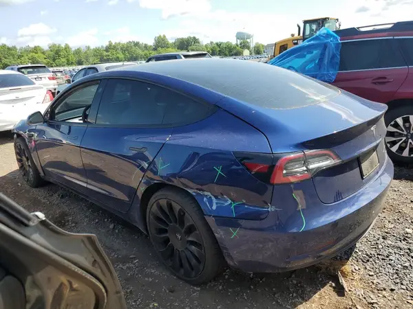 5YJ3E1EB0MF034994 2021 TESLA MODEL 3 - Image 2