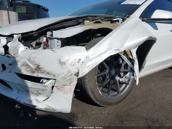 2021 TESLA MODEL 3 auction photo 6