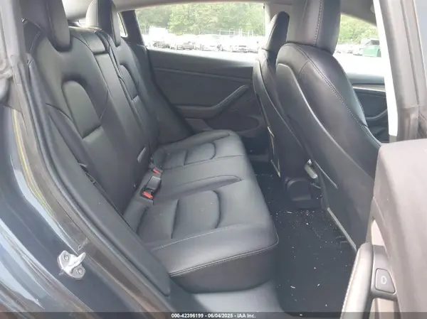 5YJ3E1EB0MF036423 2021 TESLA MODEL 3 - Image 8