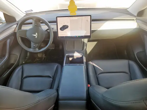 5YJ3E1EB0MF037197 2021 TESLA MODEL 3 - Image 8