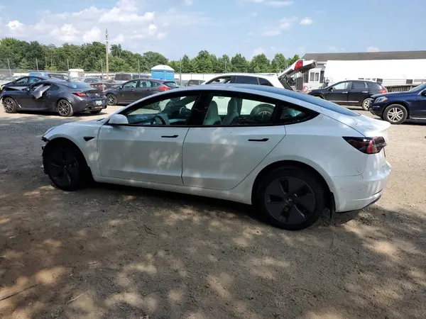 5YJ3E1EB0MF045803 2021 TESLA MODEL 3 - Image 2