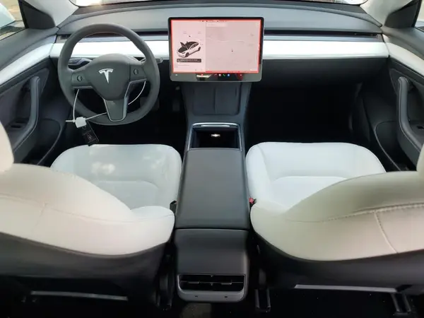 5YJ3E1EB0MF045803 2021 TESLA MODEL 3 - Image 8
