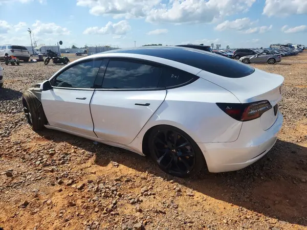 5YJ3E1EB0MF054971 2021 TESLA MODEL 3 - Image 2