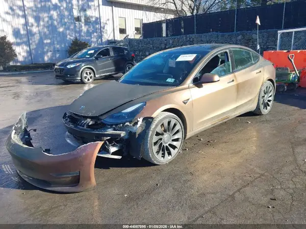 5YJ3E1EB0MF055571 2021 TESLA MODEL 3 - Image 2
