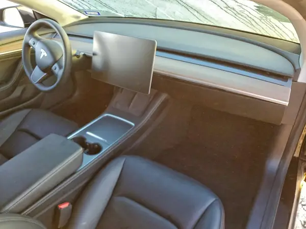 5YJ3E1EB0MF055957 2021 TESLA MODEL 3 - Image 8