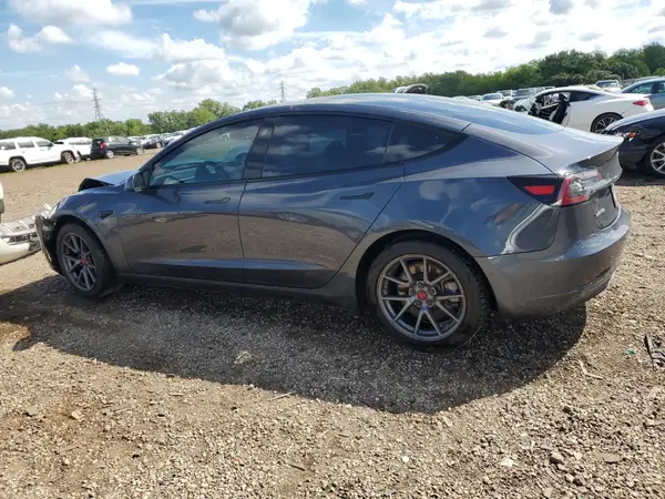 5YJ3E1EB0MF060964 2021 TESLA MODEL 3 - Image 2