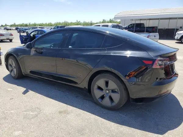 5YJ3E1EB0MF068112 2021 TESLA MODEL 3 - Image 2