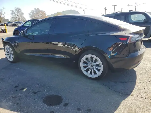 5YJ3E1EB0MF072404 2021 TESLA MODEL 3 - Image 2