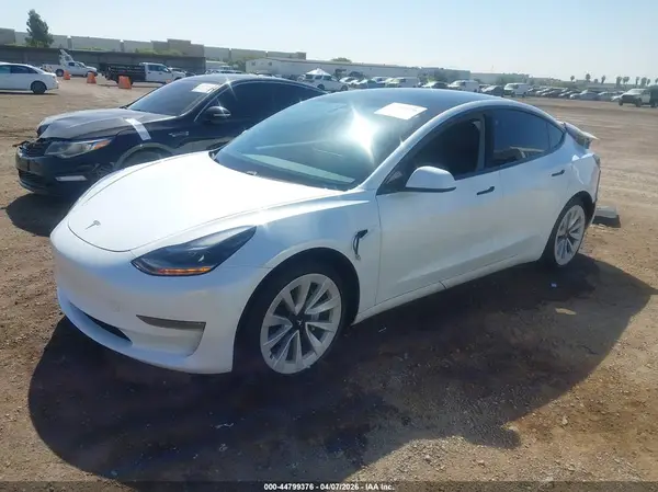 5YJ3E1EB0MF076601 2021 TESLA MODEL 3 - Image 2