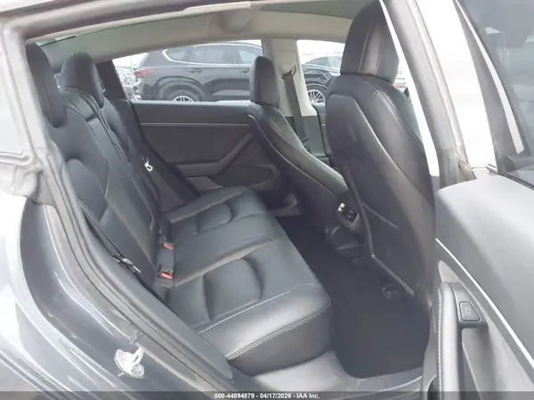 5YJ3E1EB0MF087792 2021 TESLA MODEL 3 - Image 8