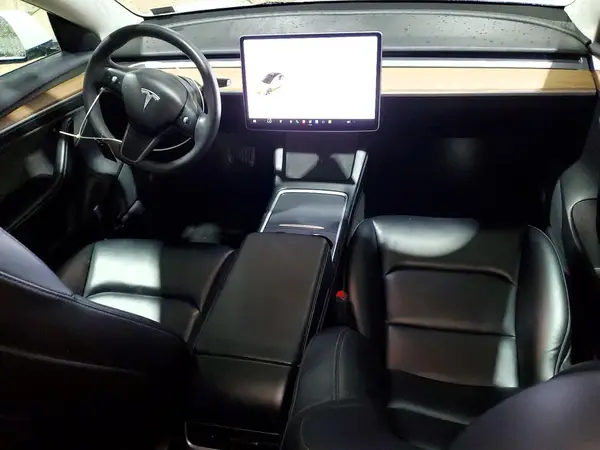 5YJ3E1EB0MF095827 2021 TESLA MODEL 3 - Image 8