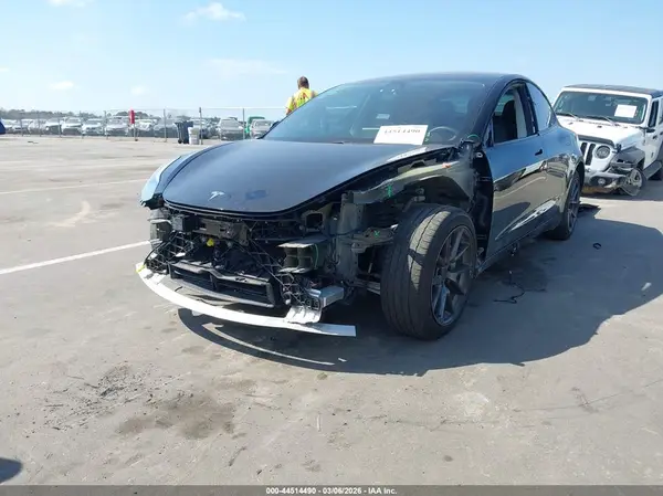 5YJ3E1EB0MF855237 2021 TESLA MODEL 3 - Image 2