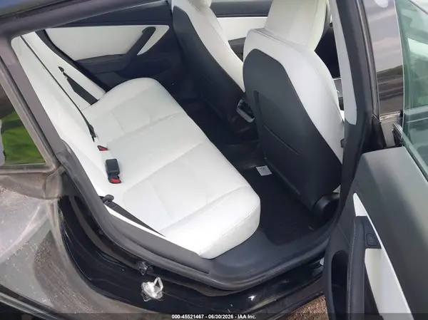 5YJ3E1EB0MF855805 2021 TESLA MODEL 3 - Image 8