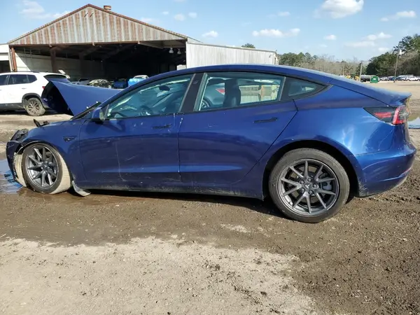 5YJ3E1EB0MF869168 2021 TESLA MODEL 3 - Image 2