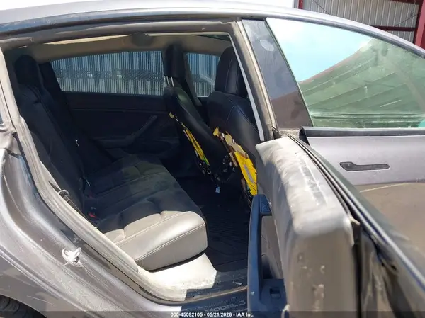 5YJ3E1EB0MF870594 2021 TESLA MODEL 3 - Image 8
