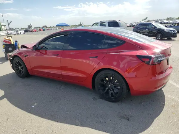 5YJ3E1EB0MF873477 2021 TESLA MODEL 3 - Image 2
