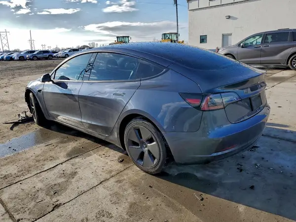 5YJ3E1EB0MF902511 2021 TESLA MODEL 3 - Image 2