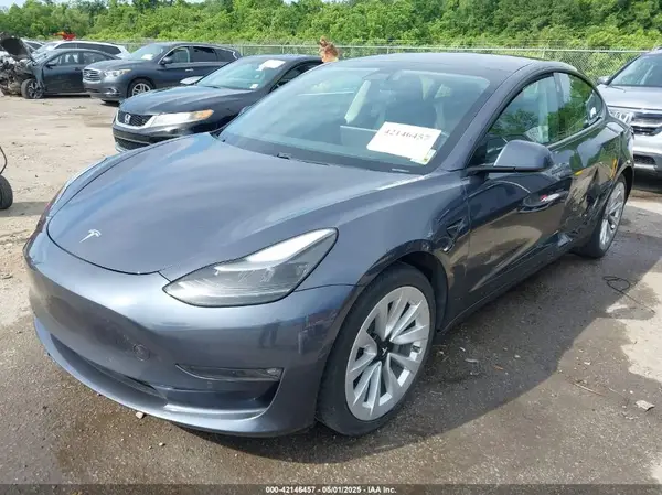 5YJ3E1EB0MF902654 2021 TESLA MODEL 3 - Image 2