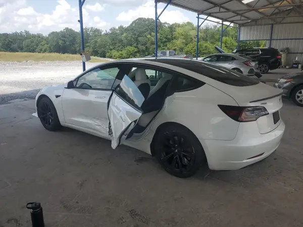 5YJ3E1EB0MF916098 2021 TESLA MODEL 3 - Image 2