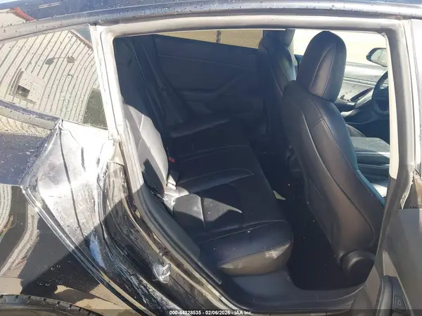 5YJ3E1EB0MF924038 2021 TESLA MODEL 3 - Image 8