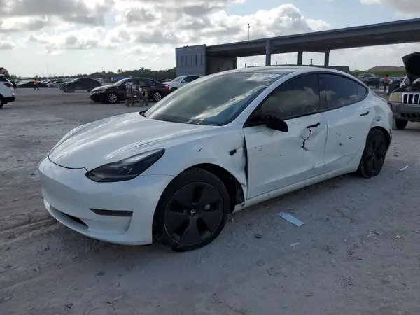 5YJ3E1EB0MF925254 2021 TESLA MODEL 3 - Image 1