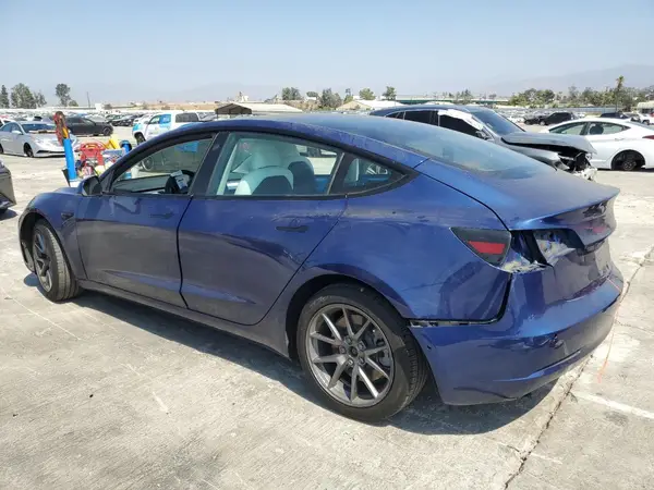 5YJ3E1EB0MF927084 2021 TESLA MODEL 3 - Image 2