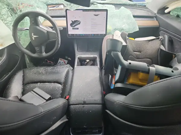 5YJ3E1EB0MF928140 2021 TESLA MODEL 3 - Image 8