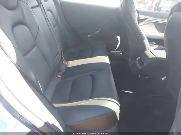 5YJ3E1EB0MF939025 2021 TESLA MODEL 3 - Image 8