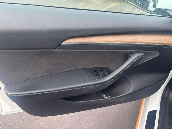 5YJ3E1EB0MF961736 2021 TESLA MODEL 3 - Image 8