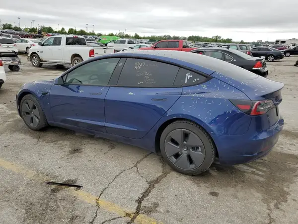 5YJ3E1EB0MF965396 2021 TESLA MODEL 3 - Image 2