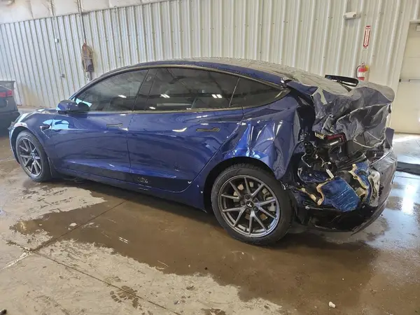 5YJ3E1EB0MF975748 2021 TESLA MODEL 3 - Image 2