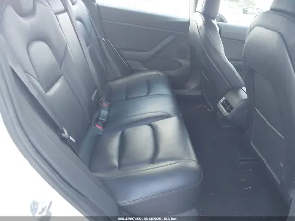 5YJ3E1EB0MF978973 2021 TESLA MODEL 3 - Image 8