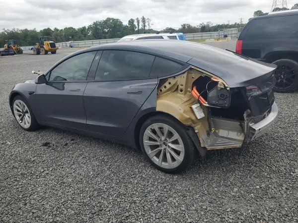 5YJ3E1EB0MF980707 2021 TESLA MODEL 3 - Image 2