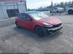 5YJ3E1EB0MF988130 2021 TESLA MODEL 3