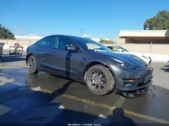 5YJ3E1EB0MF999077 2021 TESLA MODEL 3